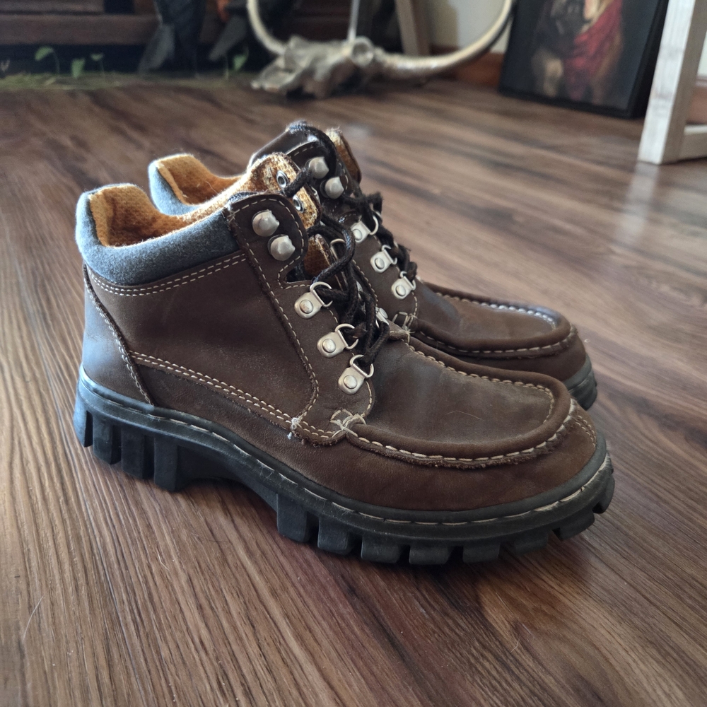 Vintage Candie's Brown Leather Ankle Boots